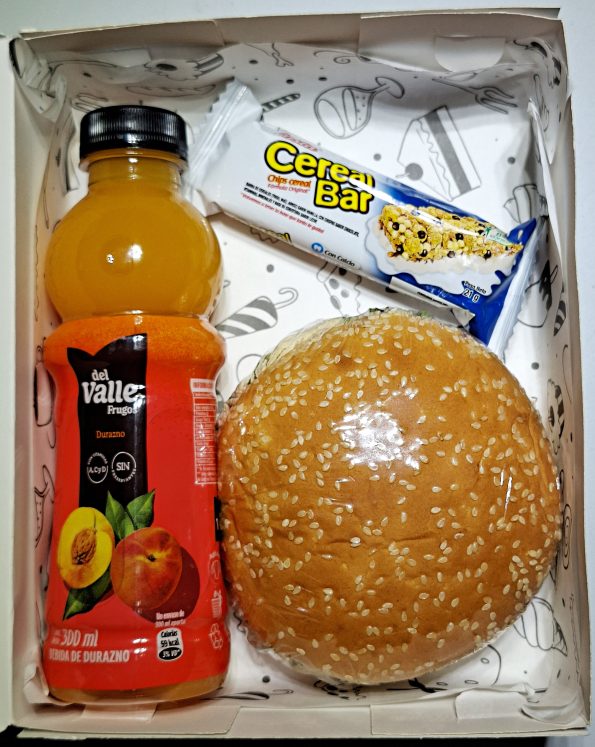 Box lunch empresarial entregado a cliente corporativo en Lima — Delicias Alí