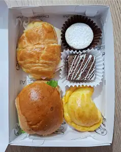 Box lunch de bocaditos salados y dulces para empresas en Lima